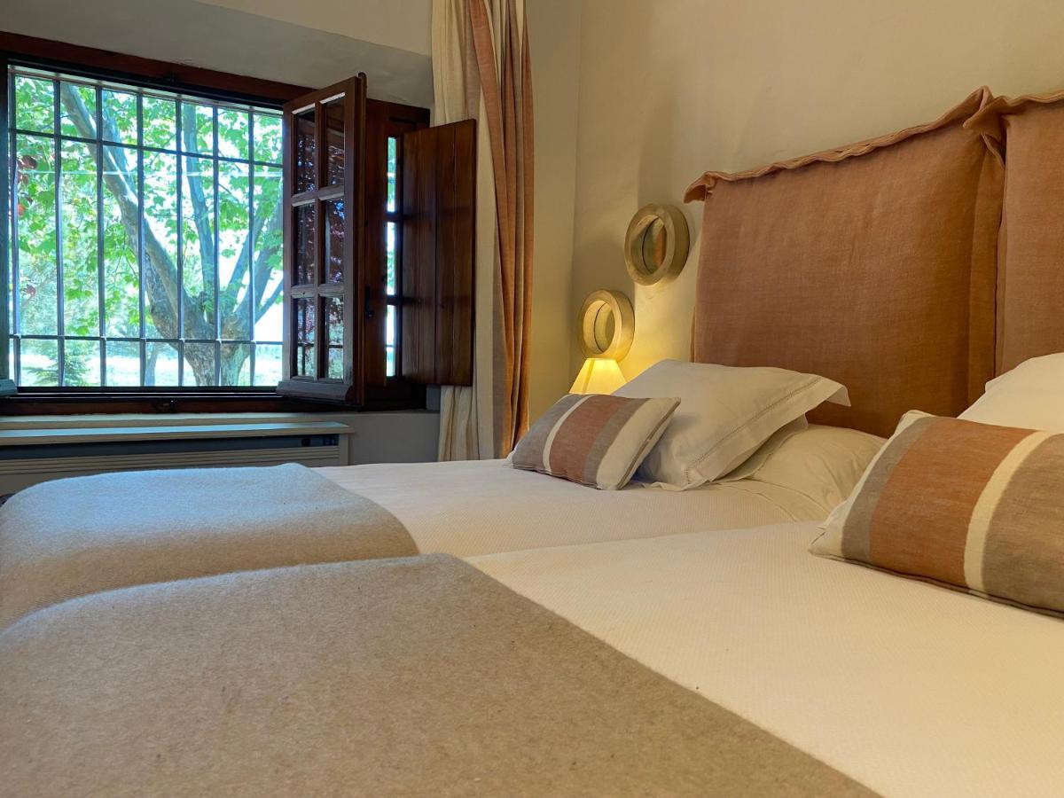 Hotel Rural Las Tejuelas Valdecaballeros Экстерьер фото