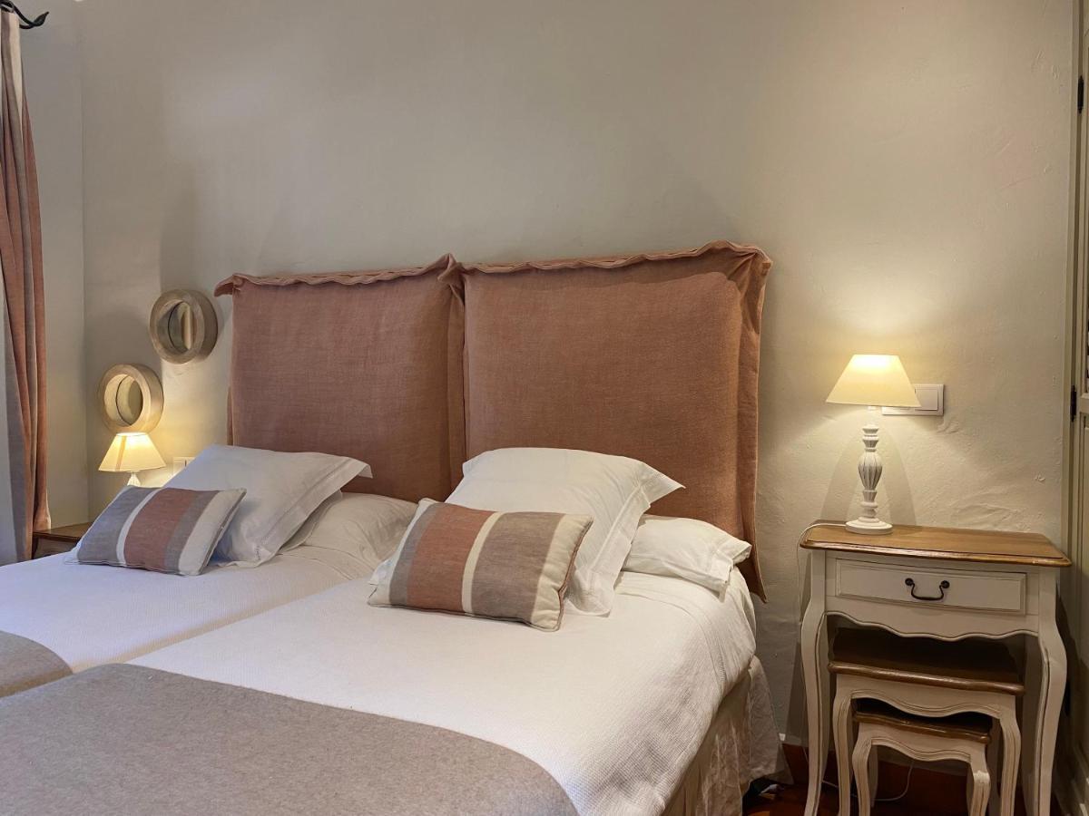 Hotel Rural Las Tejuelas Valdecaballeros Экстерьер фото