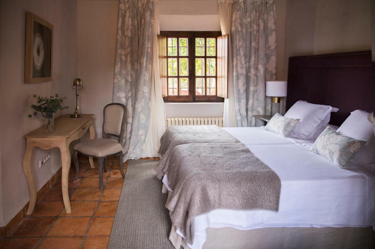 Hotel Rural Las Tejuelas Valdecaballeros Экстерьер фото