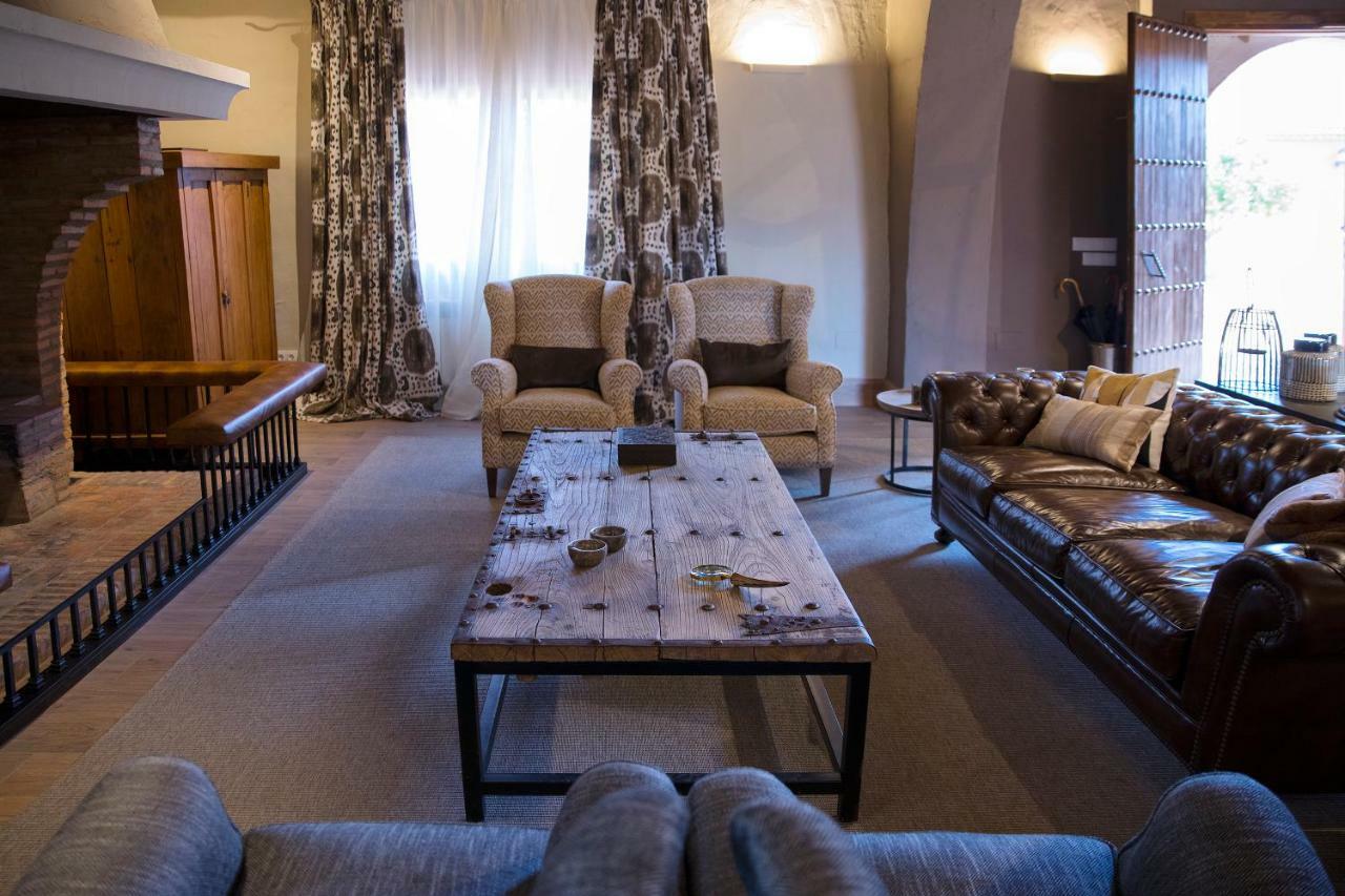 Hotel Rural Las Tejuelas Valdecaballeros Экстерьер фото
