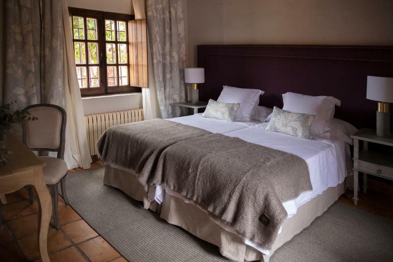 Hotel Rural Las Tejuelas Valdecaballeros Экстерьер фото