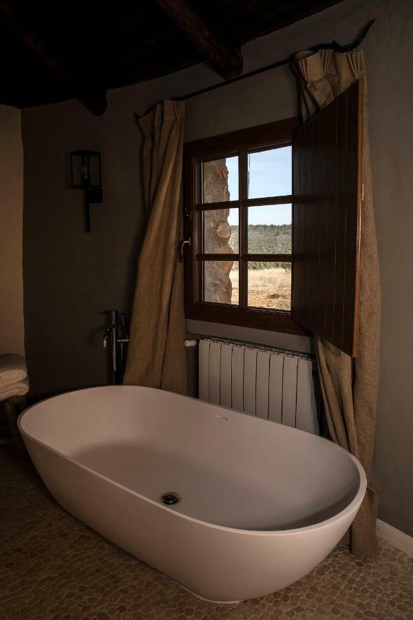 Hotel Rural Las Tejuelas Valdecaballeros Экстерьер фото